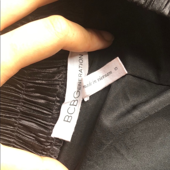 BCBG micro pleats culottes  ankle crop pants - Picture 2 of 3